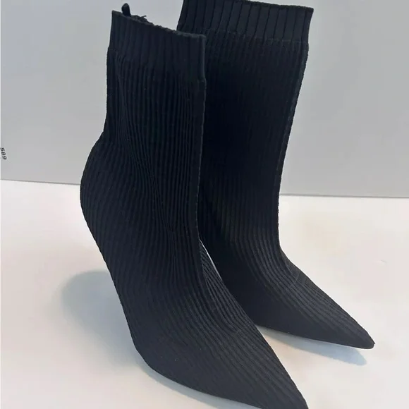 Zara Black Fabric Sock Ankle Booties With Heel Size 8 or 8.5 - Picture 6 of 8